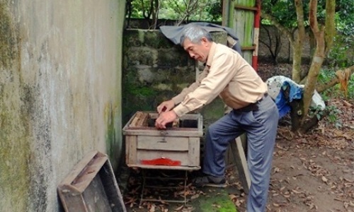 Miệng nói tay làm